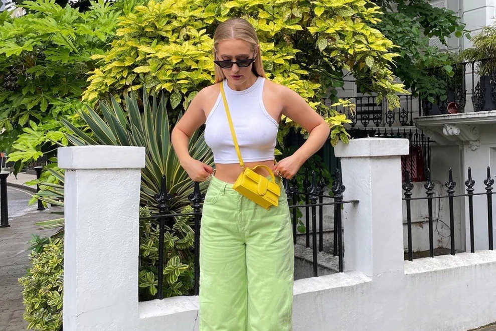 Phoi quan jean mau sac hinh anh