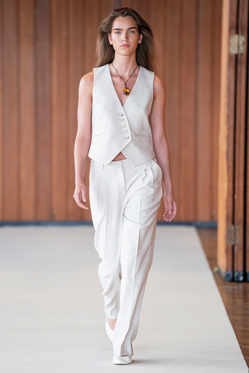 ao hot he 2023 anh 15