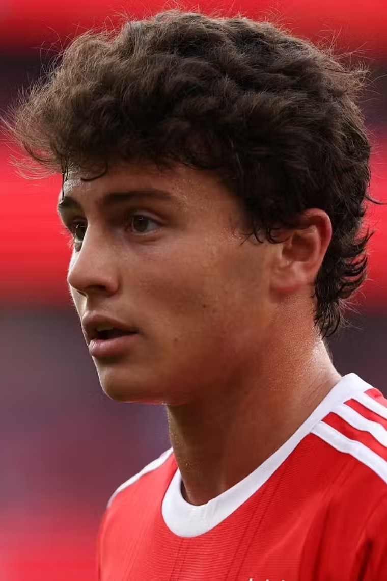 cầu thủ trẻ euro 2024,  UEFA,  EURO 2024,  Lamine Yamal,  Warren Zaire-Emery,  Semih Kiliçsoy,  João Neves,  Adam Wharton ảnh 8 cau thu tre euro 2024,  UEFA,  EURO 2024,  Lamine Yamal,  Warren Zaire-Emery,  Semih Kilicsoy,  Joao Neves,  Adam Wharton anh 8