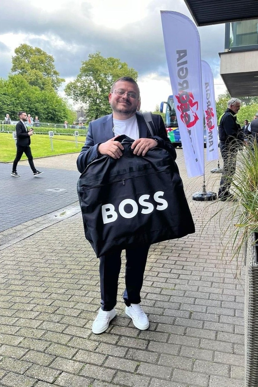 ao dau euro 2024,  trang phuc bong da,  trang phuc thi dau,  vo dich chau au,  euro 2024 truc tiep anh 9