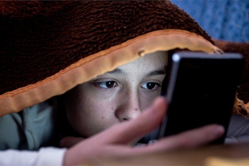 Loi bat cap hai khi theo doi nguoi minh ghet tren MXH hinh anh