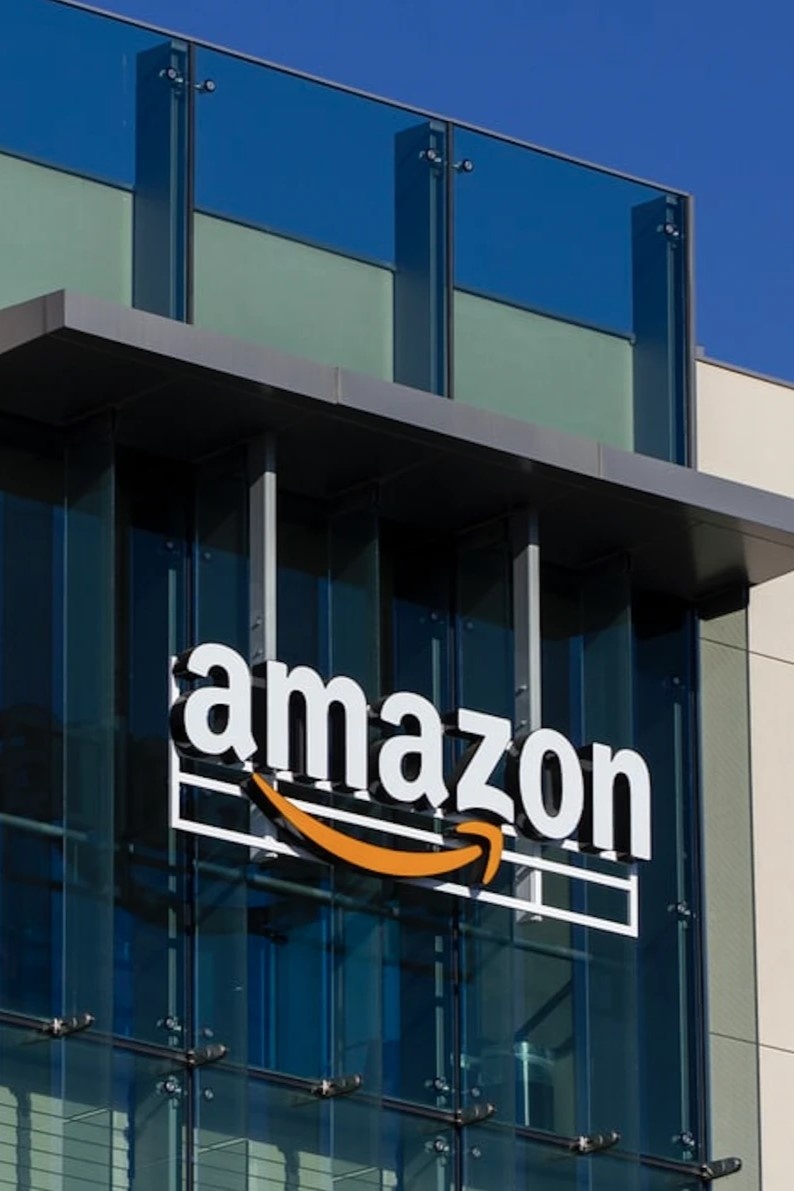 chinh sach lam viec amazon, amazon quay lai van phong, hybrid la gi,  lam viec tu xa,  chinh sach lam viec anh 3