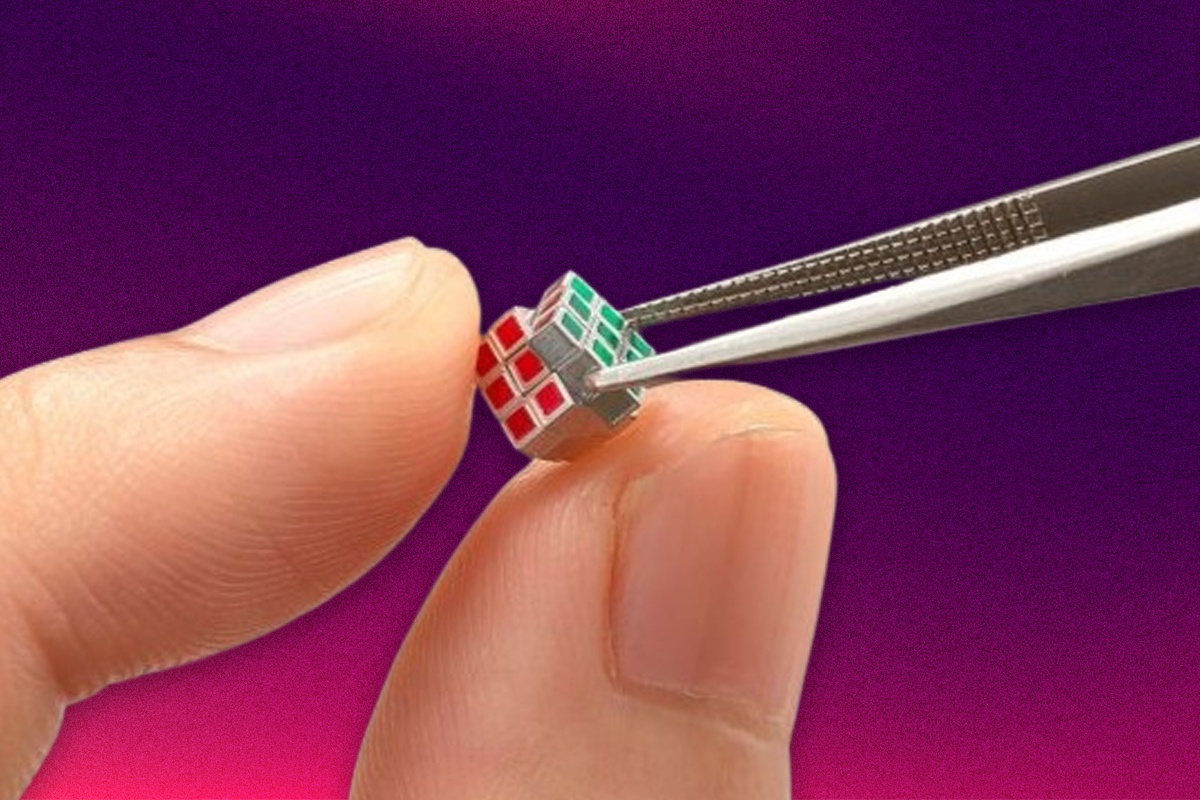 Khoi rubik nho nhat the gioi hinh anh