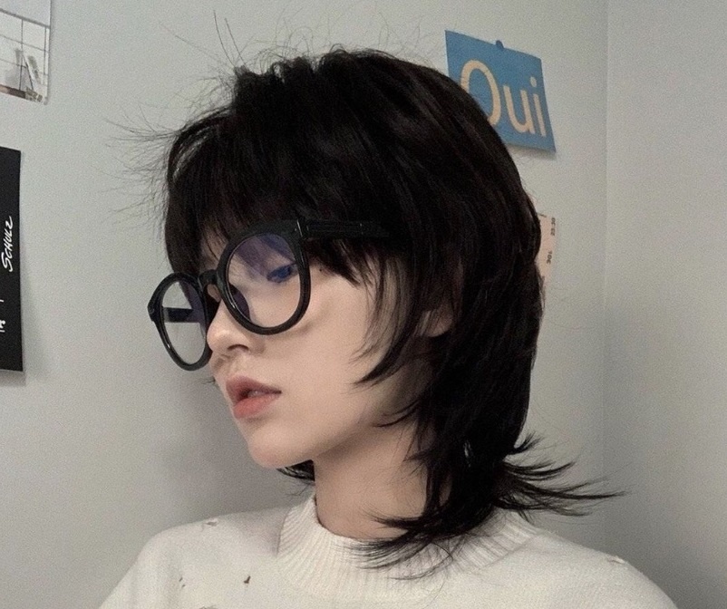 Toc Wolf-cut van 'chien' mac nang gio nho 3 san pham sale to he 6.6 hinh anh