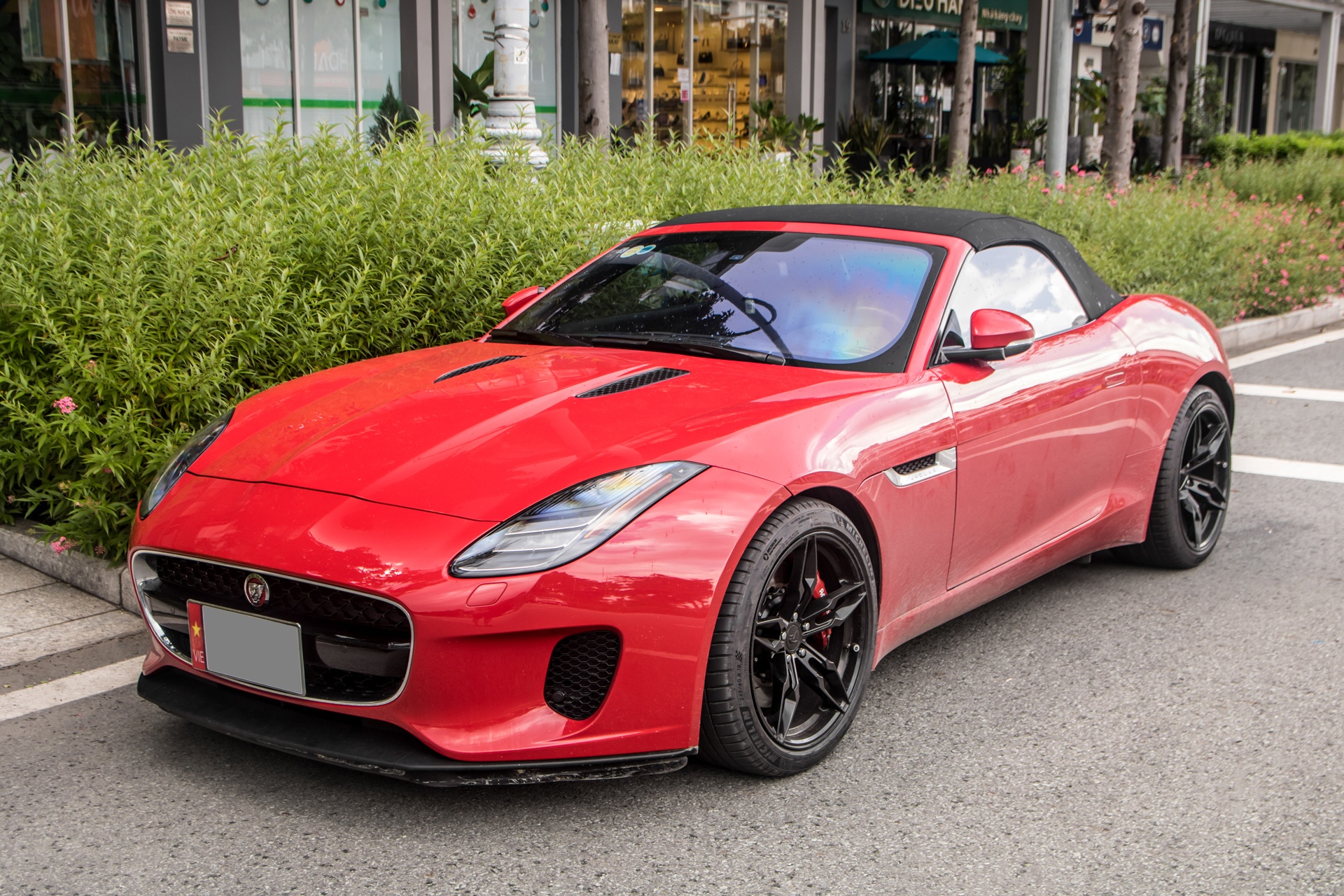 Jaguar F-Type Convertible 2018 ảnh 1 Jaguar F-Type Convertible 2018 anh 1