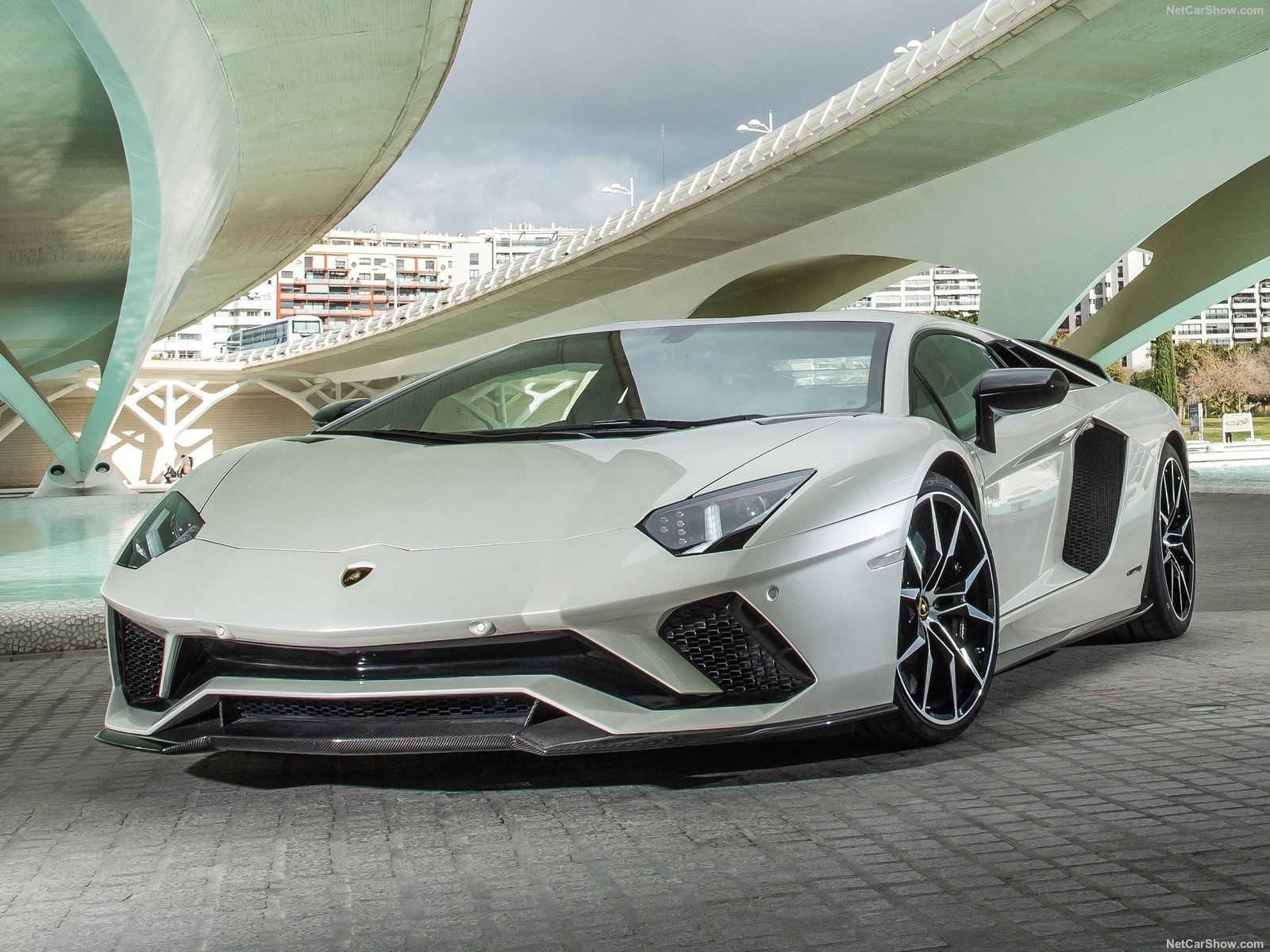 hậu duệ của Lamborghini Aventador ảnh 5 hau due cua Lamborghini Aventador anh 5