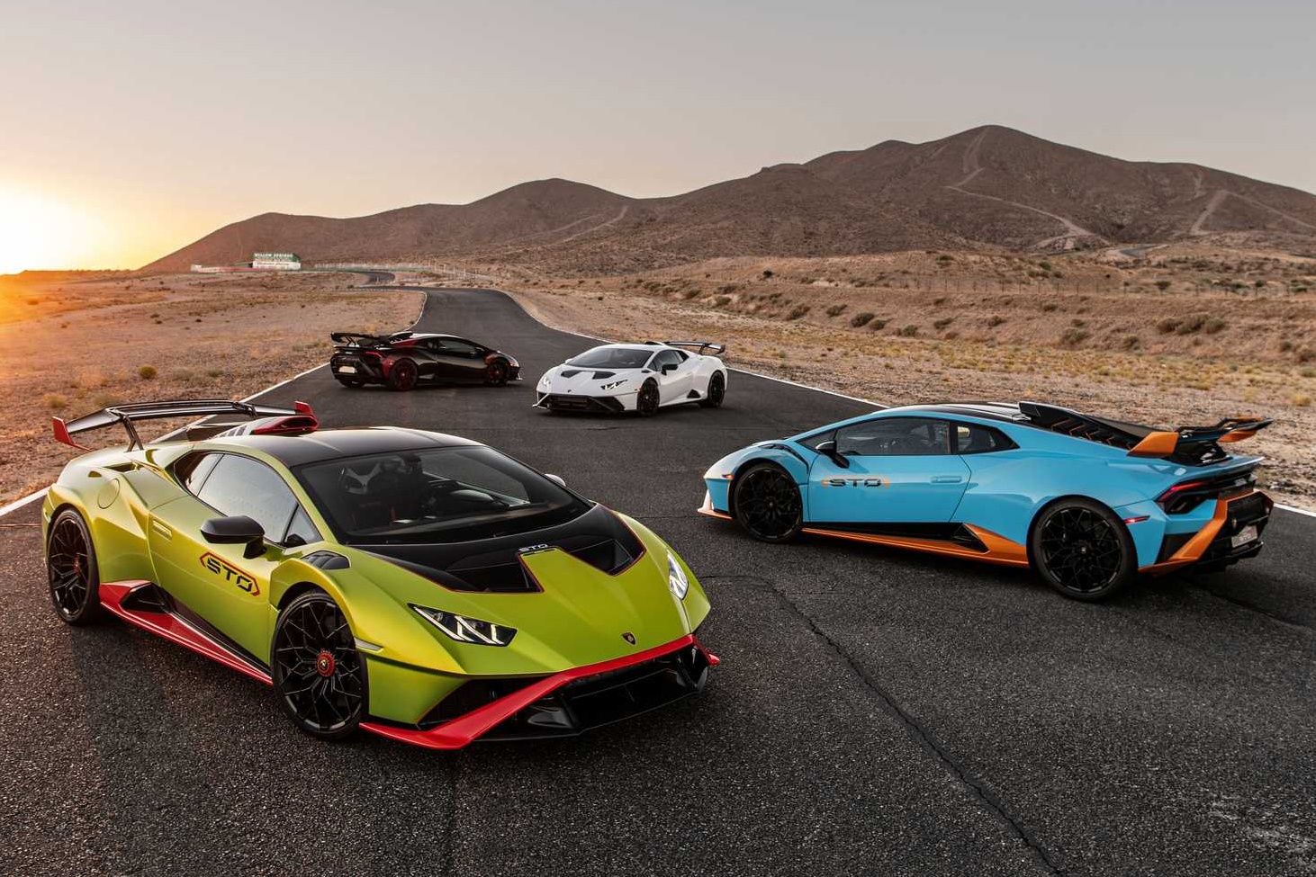 Lamborghini dat doanh so ky luc trong dai dich Covid-19 hinh anh