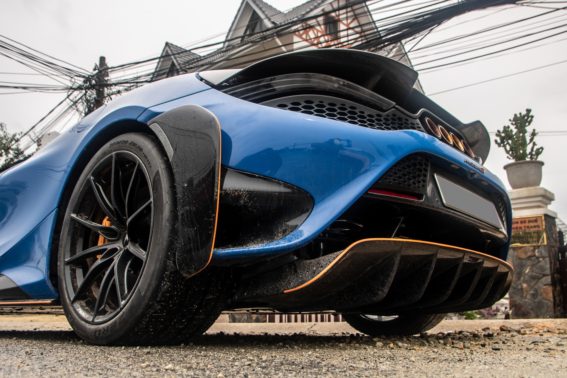 McLaren 765LT mau doc tai TP.HCM anh 8