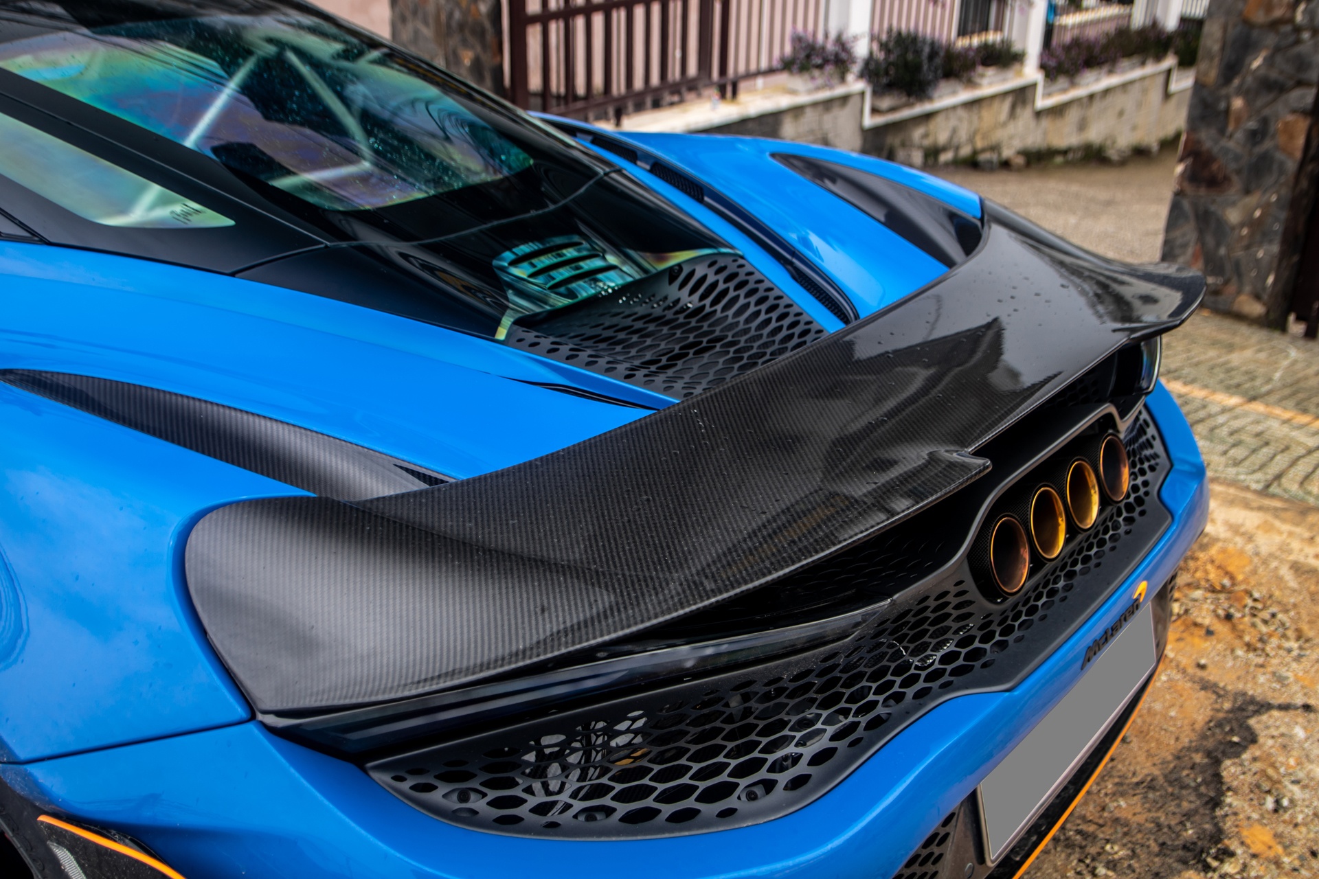 McLaren 765LT màu độc tại TP.HCM ảnh 14 McLaren 765LT mau doc tai TP.HCM anh 14