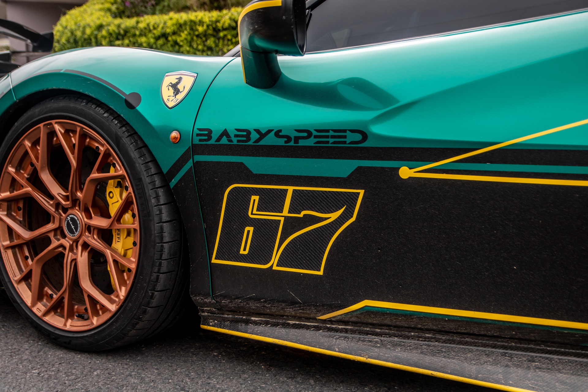 Ferrari 488 GTB khoac ao xe dua anh 14