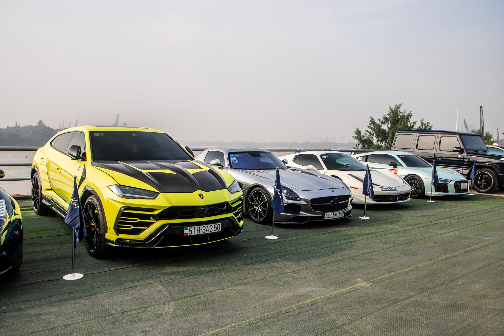 hanh trinh sieu xe anh 4