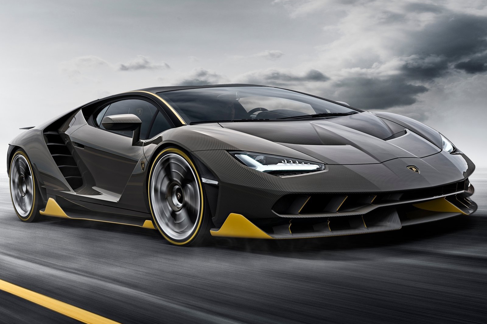 Bộ ba siêu xe Lamborghini hàng hiếm được rao bán ảnh 3 Bo ba sieu xe Lamborghini hang hiem duoc rao ban anh 3