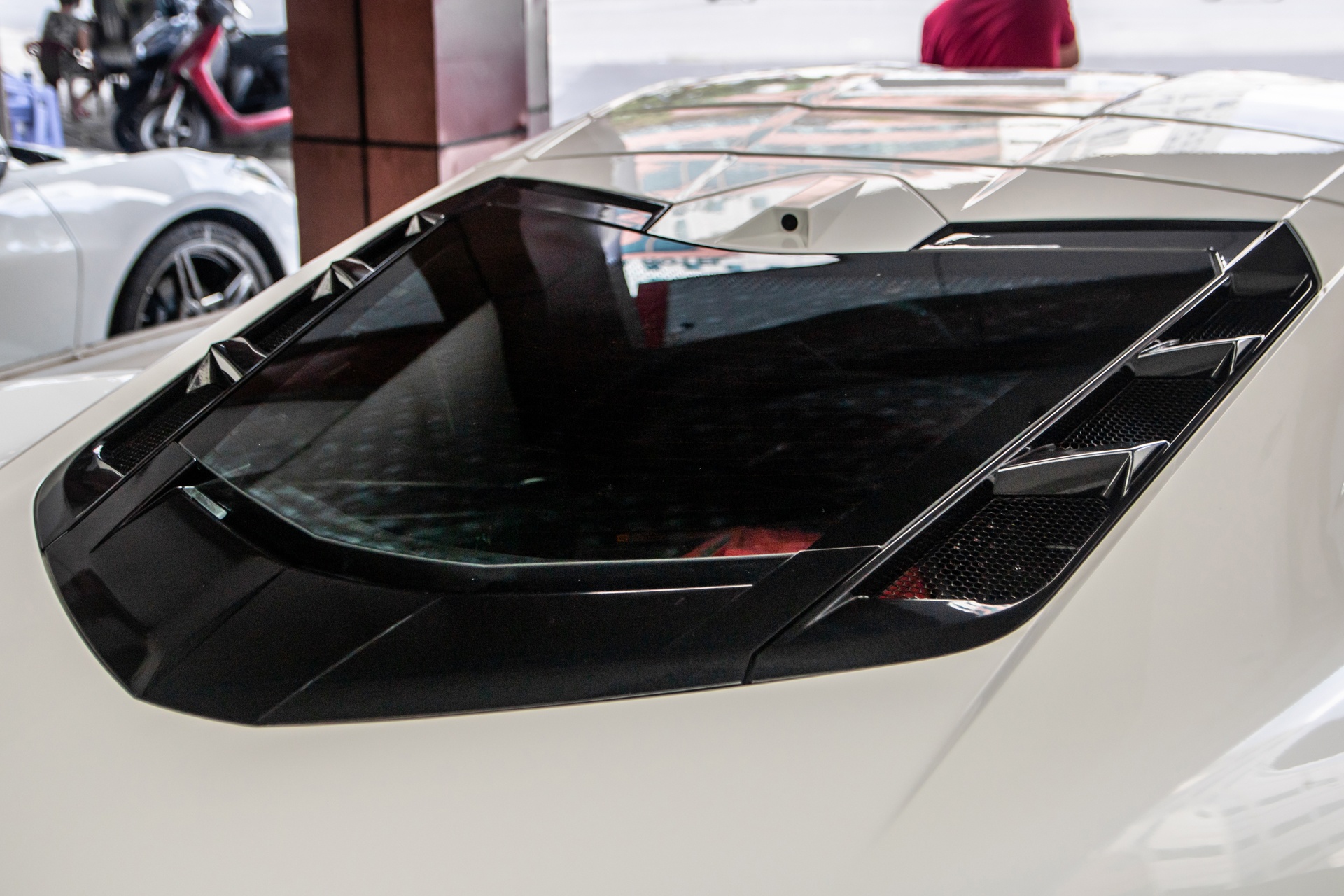 Chevrolet Corvette C8 lần đầu xuất hiện ảnh 8 Chevrolet Corvette C8 lan dau xuat hien anh 8