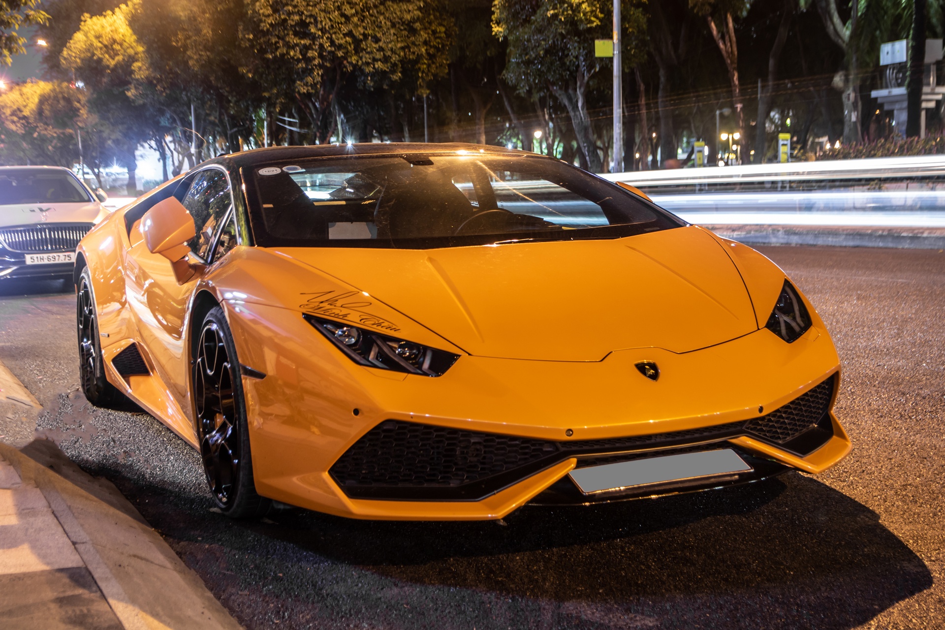 Lamborghini Huracan phong cach Tron Legacy anh 8