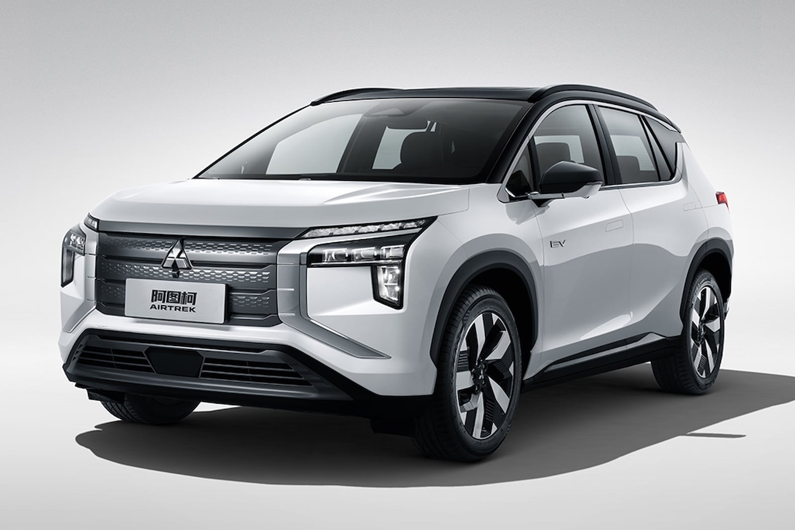 Xe điện đầu tiên của Mitsubishi ảnh 1 Xe dien dau tien cua Mitsubishi anh 1