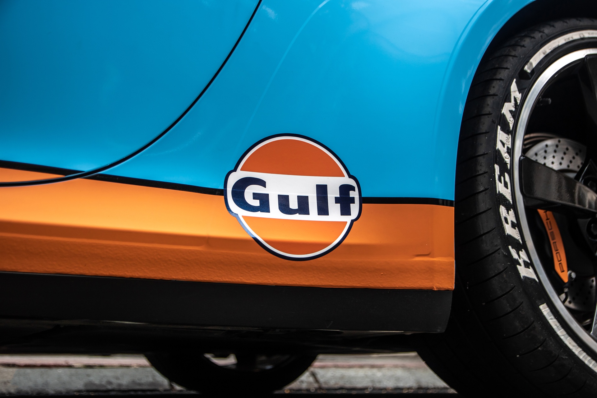 gan 100 trieu de doi mau Porsche 911 anh 6