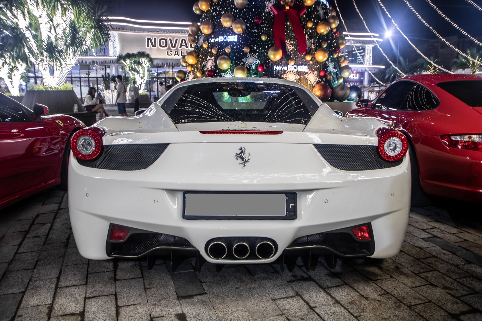 Ferrari 458 Italia mau doc anh 3