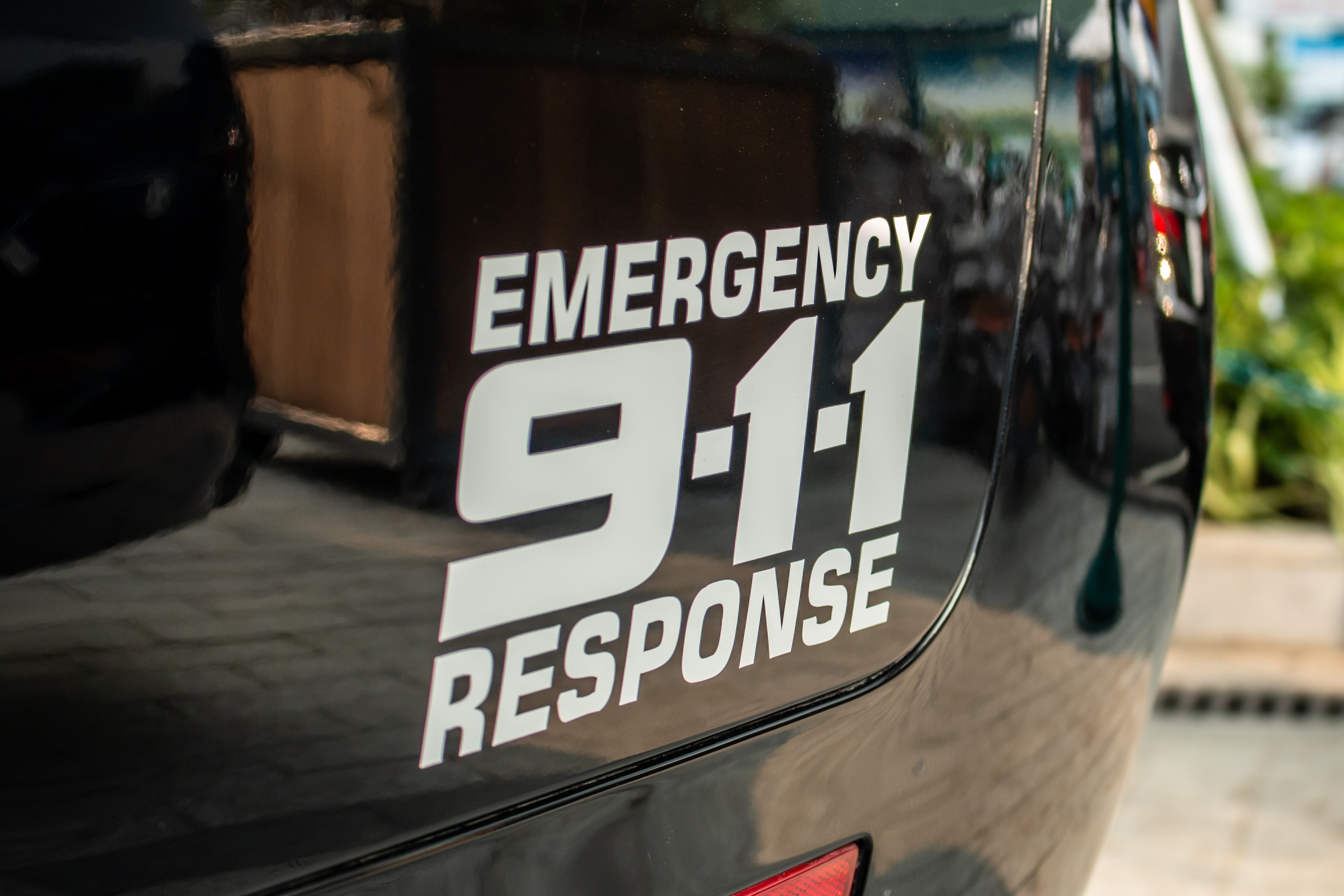 Dodge Challenger SRT-8 Hellcat anh 4