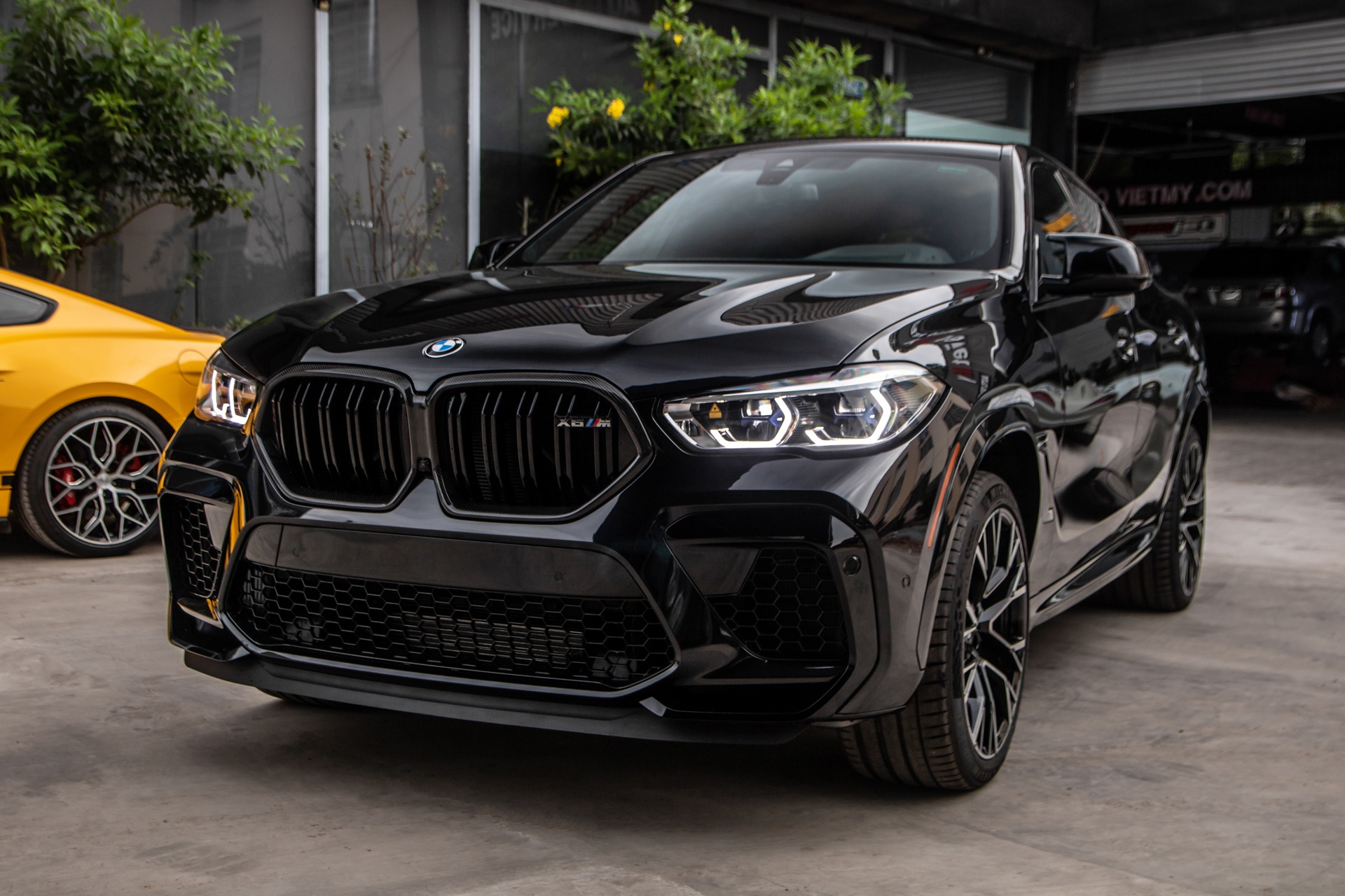 BMW X6 M doi 2021 dau tien ve Viet Nam anh 3