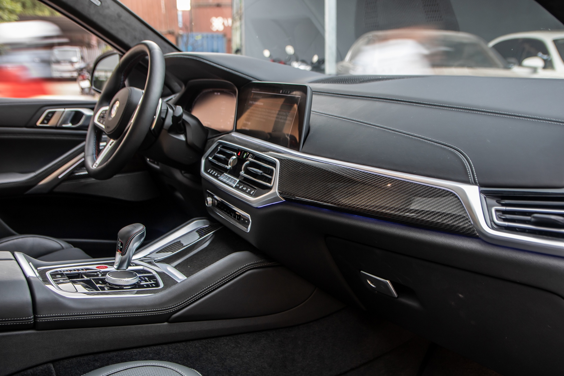 BMW X6 M doi 2021 dau tien ve Viet Nam anh 12