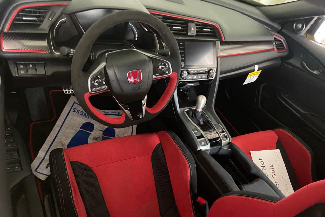 Honda Civic Type R đầu tiên tại Việt Nam ảnh 3 Honda Civic Type R dau tien tai Viet Nam anh 3