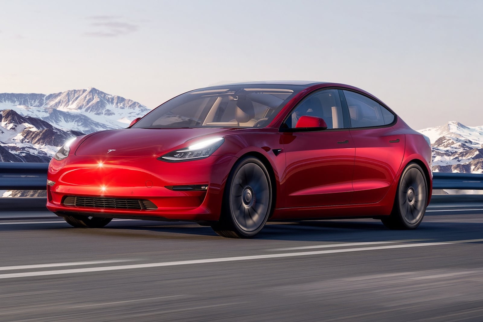 Tinh nang tu lai cua Tesla cuu song san phu anh 2