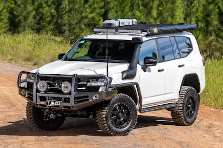 Toyota Land Cruiser voi ban do off-road anh 7
