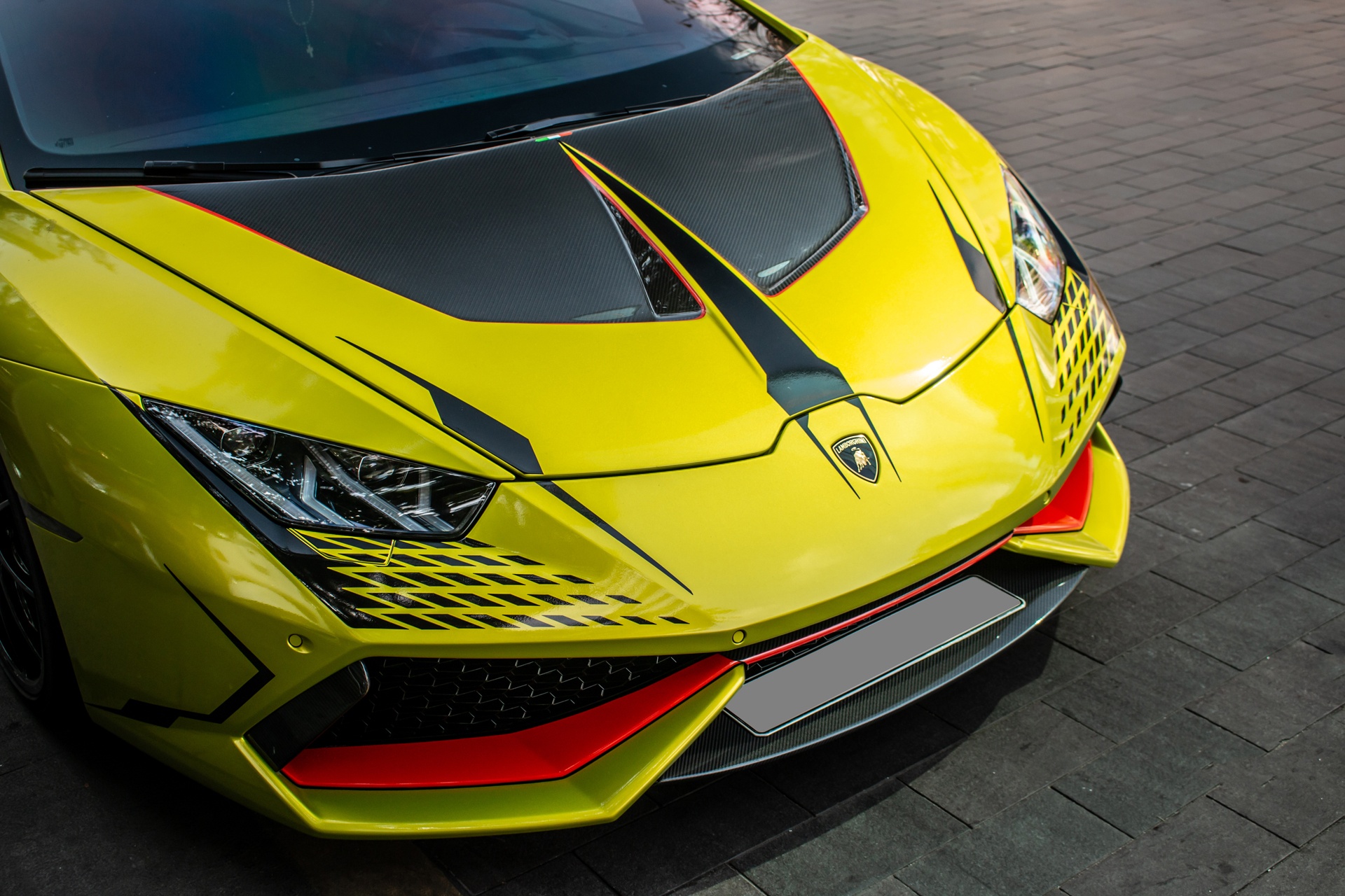 Lamborghini Huracan lam moi voi phong cach STO anh 7