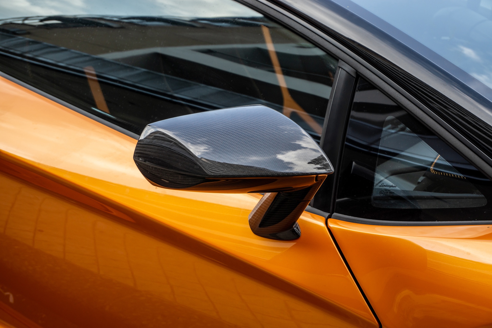 Lamborghini Aventador SVJ Roadster mau cam anh 7