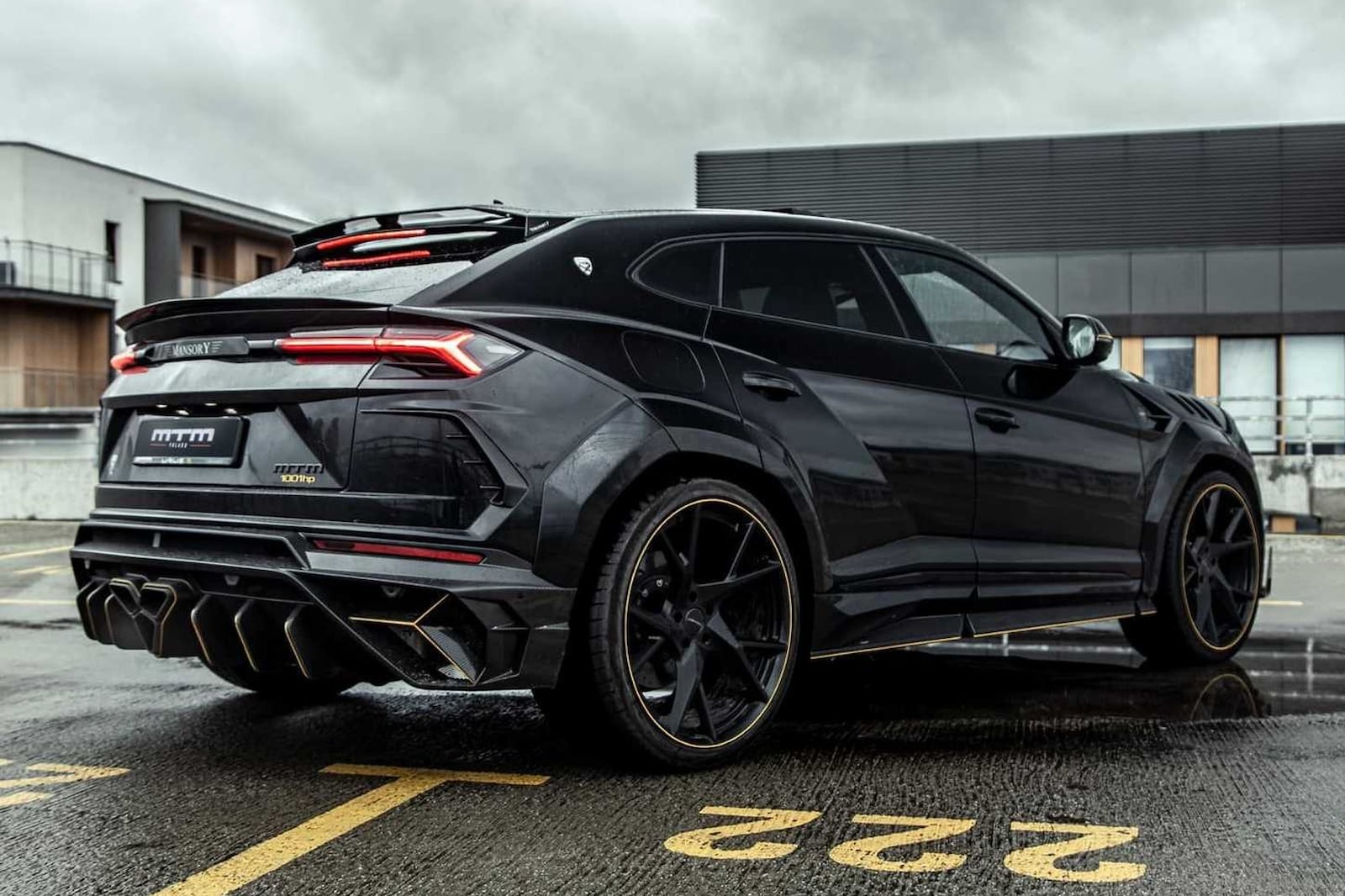 Lamborghini Urus do 1.001 ma luc anh 6
