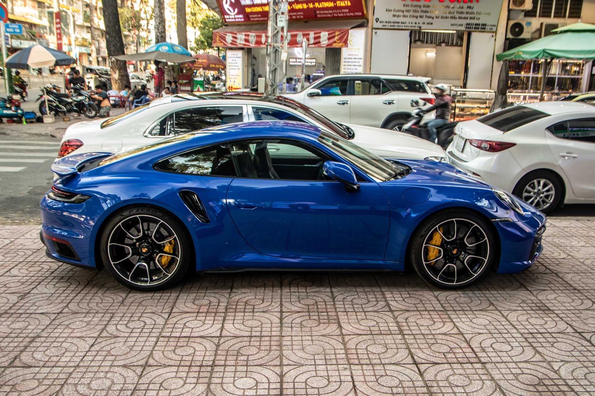 Porsche 911 Turbo S màu độc ảnh 2 Porsche 911 Turbo S mau doc anh 2
