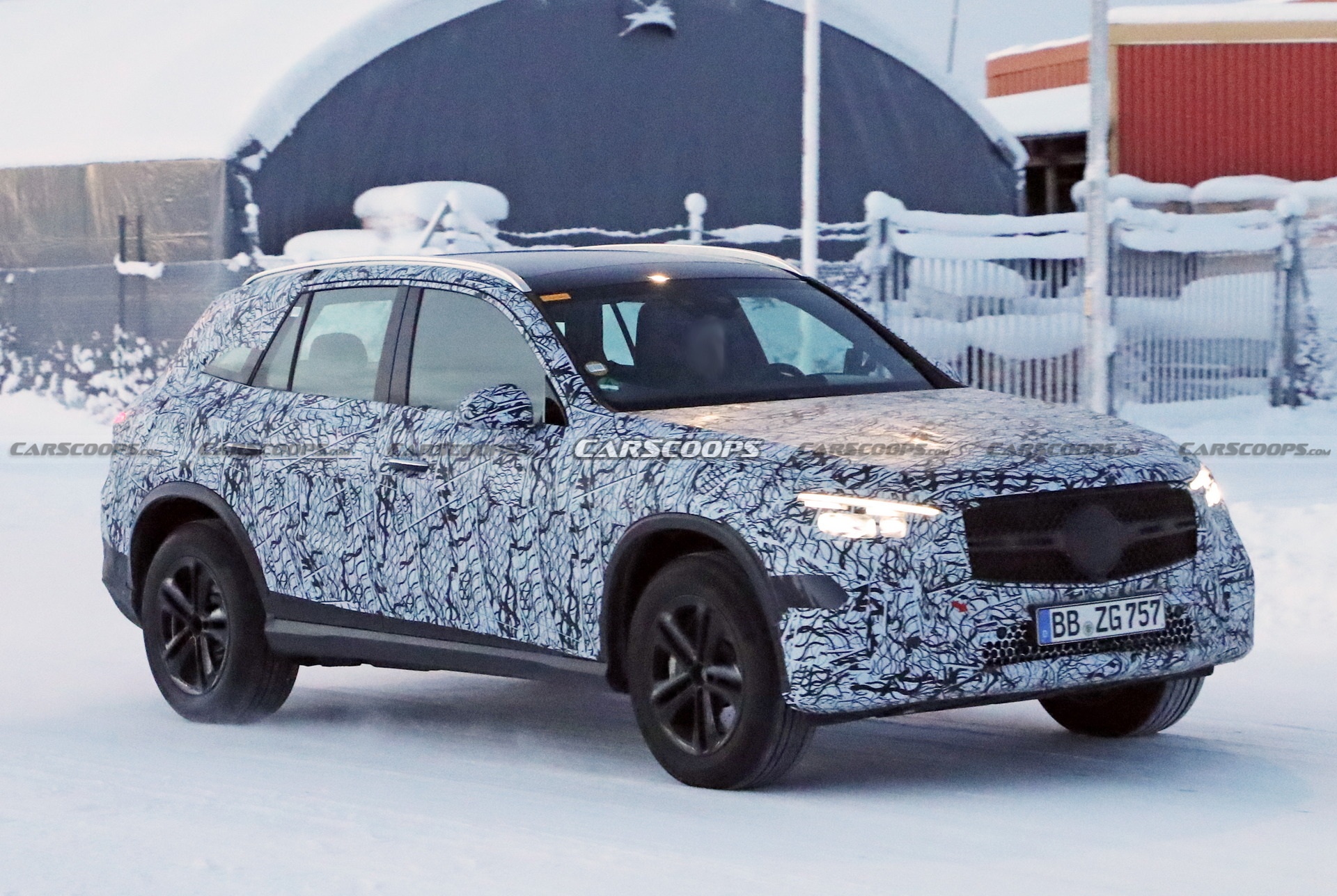 Mercedes-Benz GLC thế hệ mới lộ diện ảnh 3 Mercedes-Benz GLC the he moi lo dien anh 3