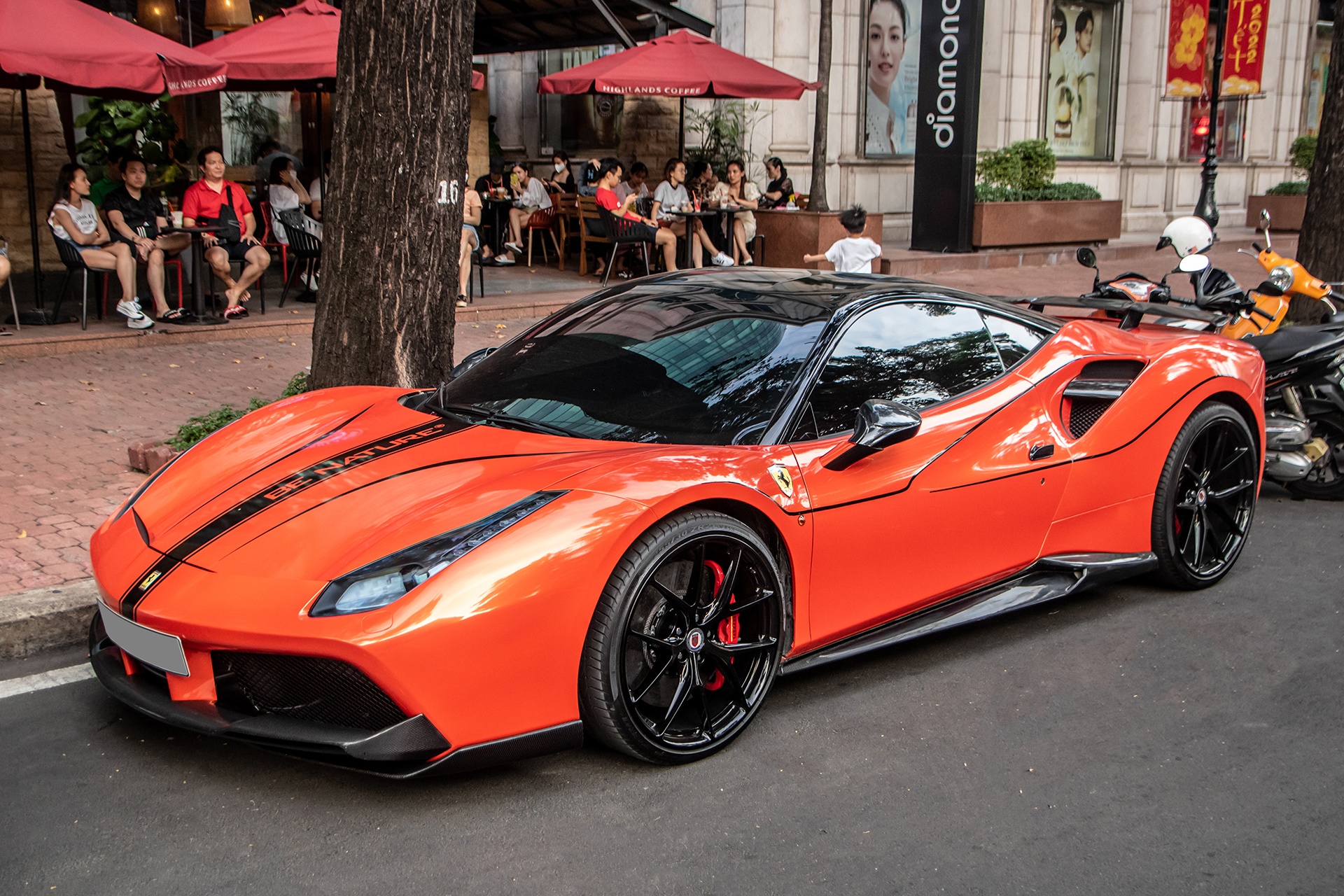 sieu xe ra duong dip Tet Duong lich anh 16