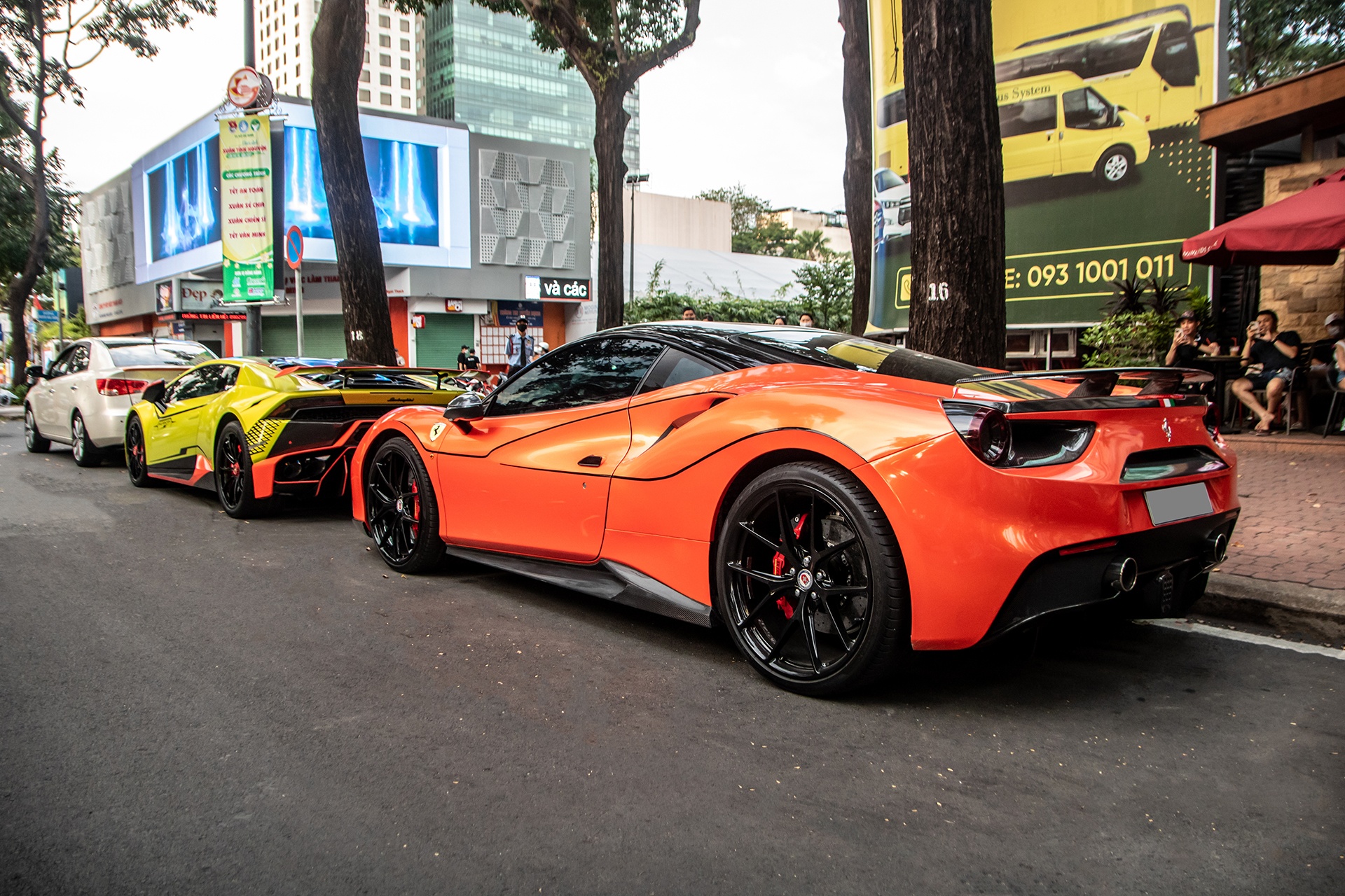 sieu xe ra duong dip Tet Duong lich anh 17