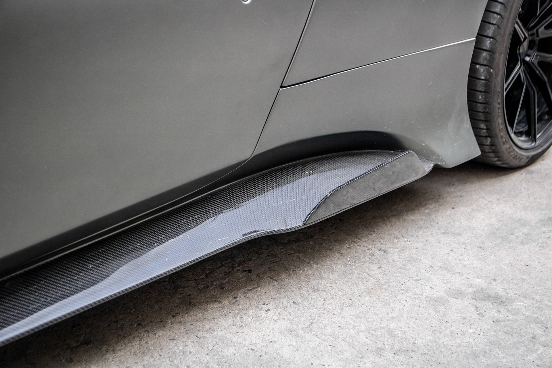 Ferrari 488 GTB với gói độ hầm hố ảnh 9 Ferrari 488 GTB voi goi do ham ho anh 9