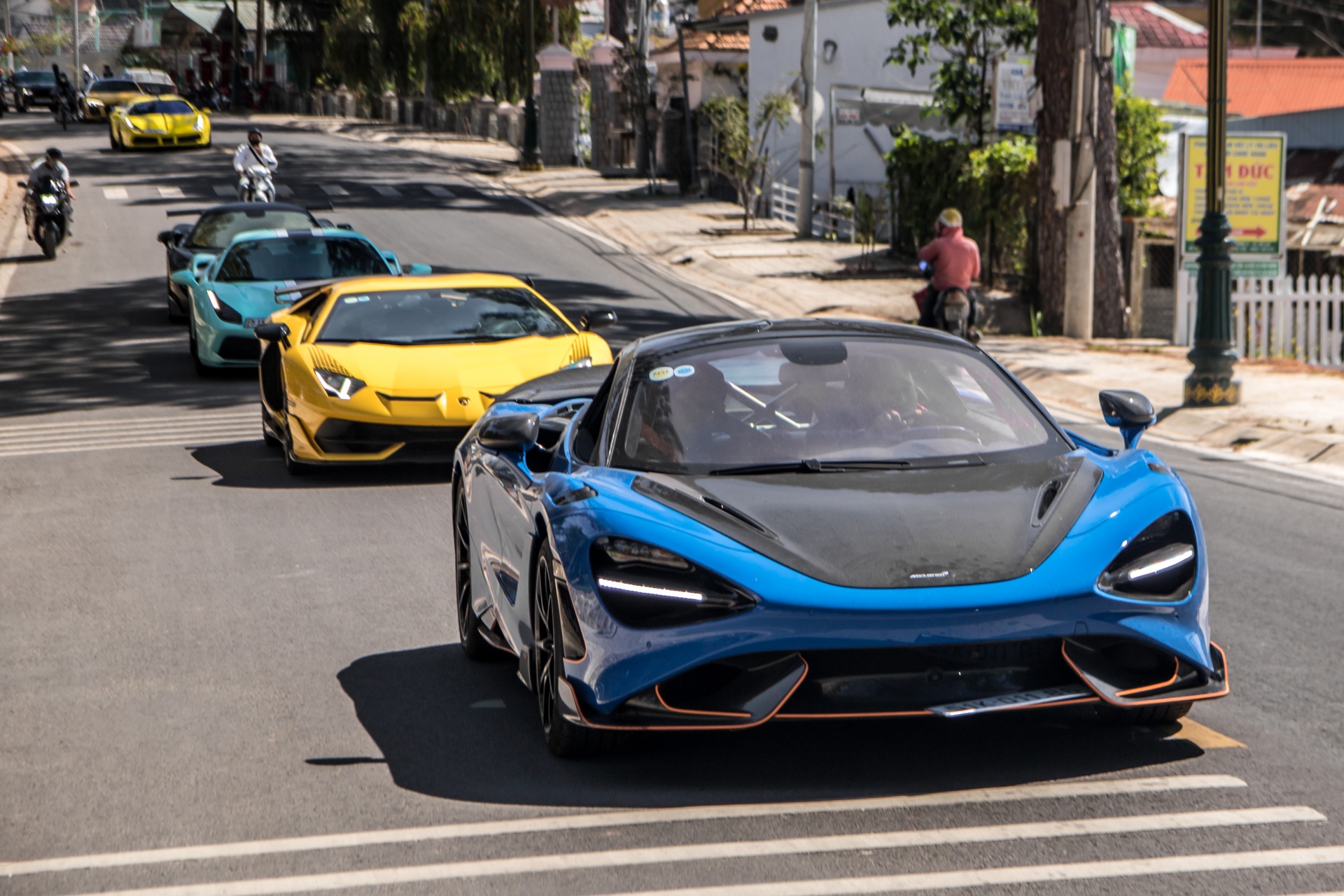 sieu xe xuat hien tai Da Lat anh 33