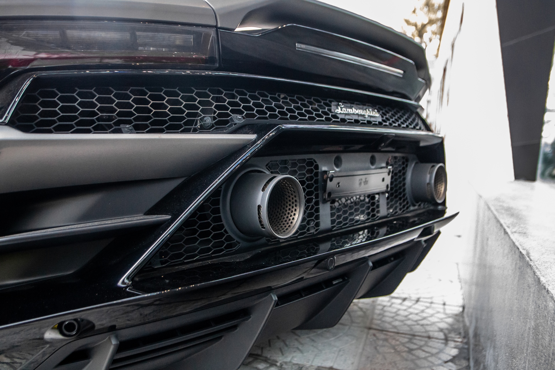 Lamborghini Huracan EVO dau tien ve Viet Nam anh 8