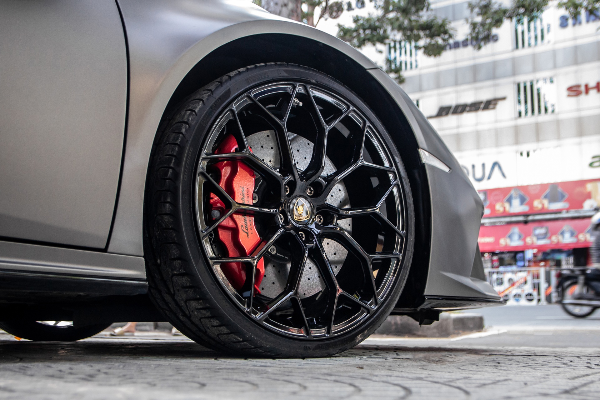 Lamborghini Huracan EVO dau tien ve Viet Nam anh 4