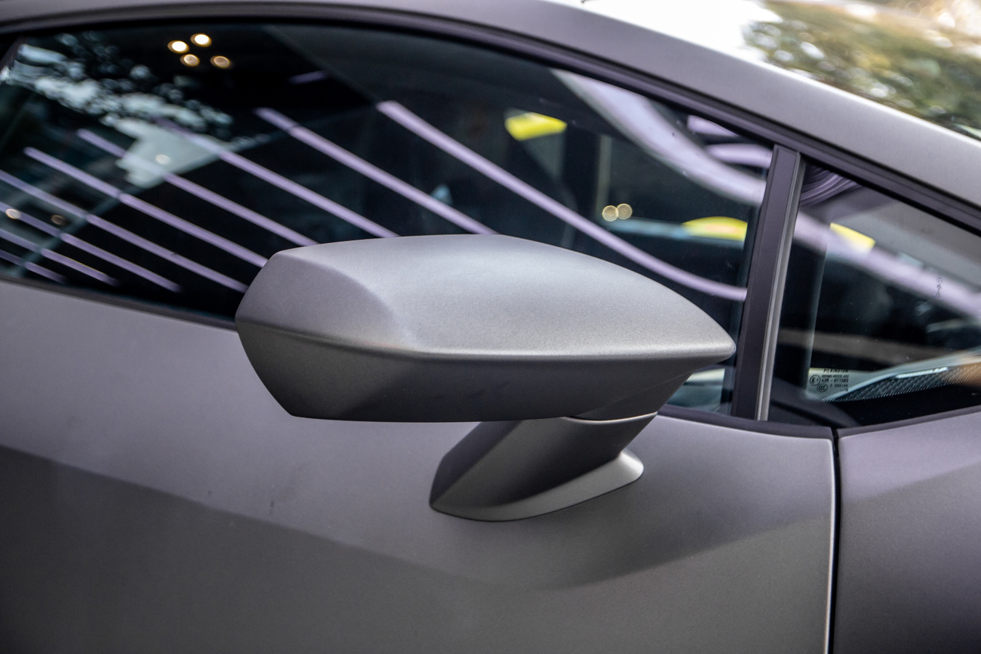 Lamborghini Huracan EVO đầu tiên về Việt Nam ảnh 9 Lamborghini Huracan EVO dau tien ve Viet Nam anh 9