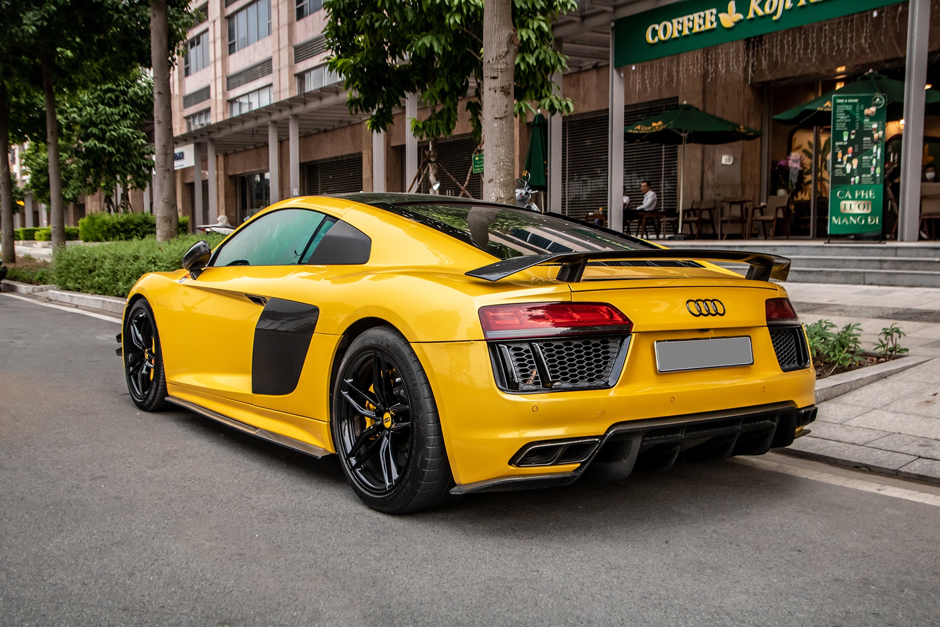 danh gia Audi R8 V10 Plus anh 3