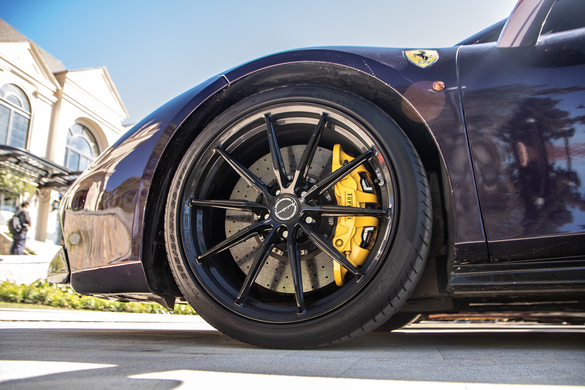 Ferrari 488 Spider anh 10