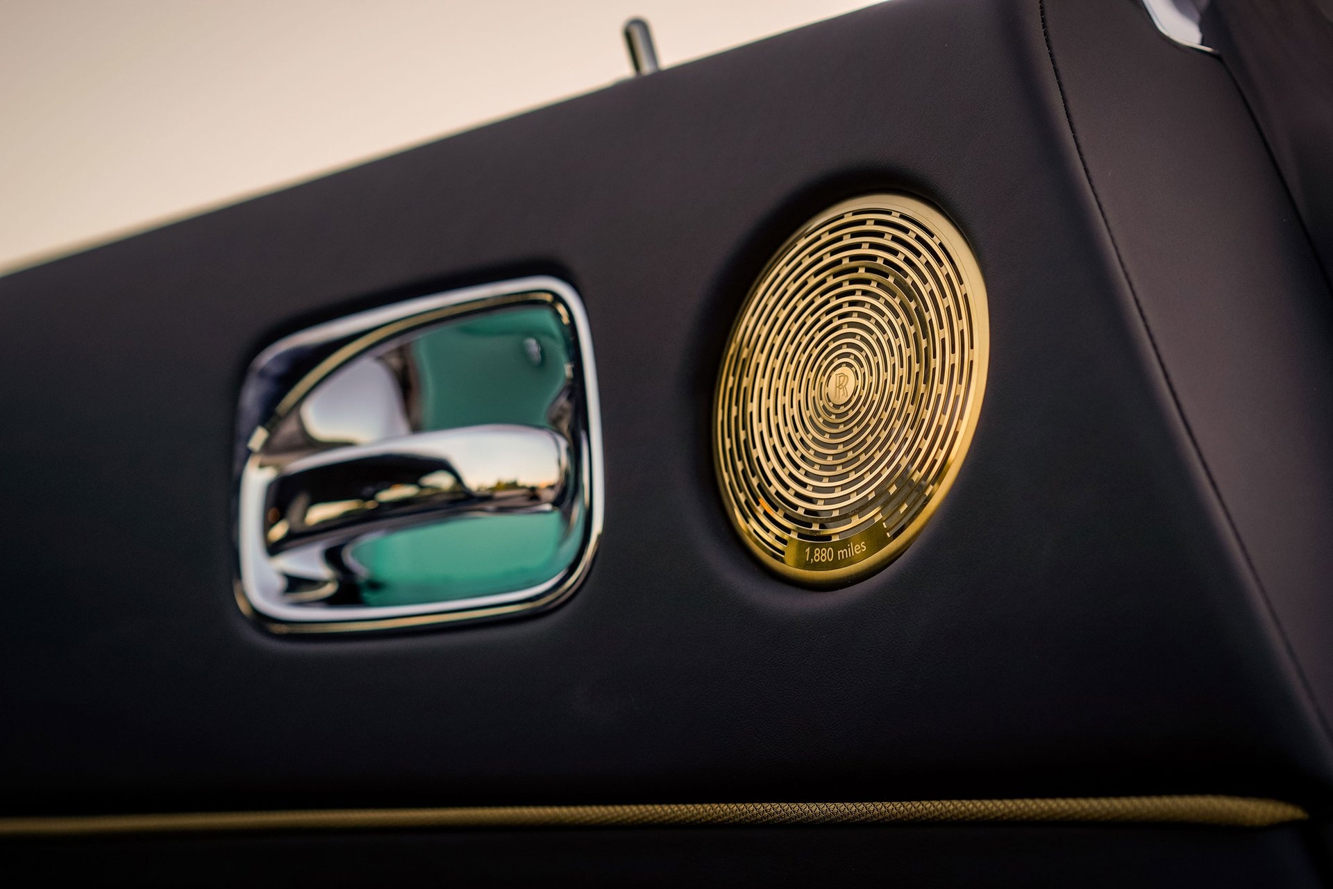 Rolls-Royce Wraith Eagle VIII anh 9