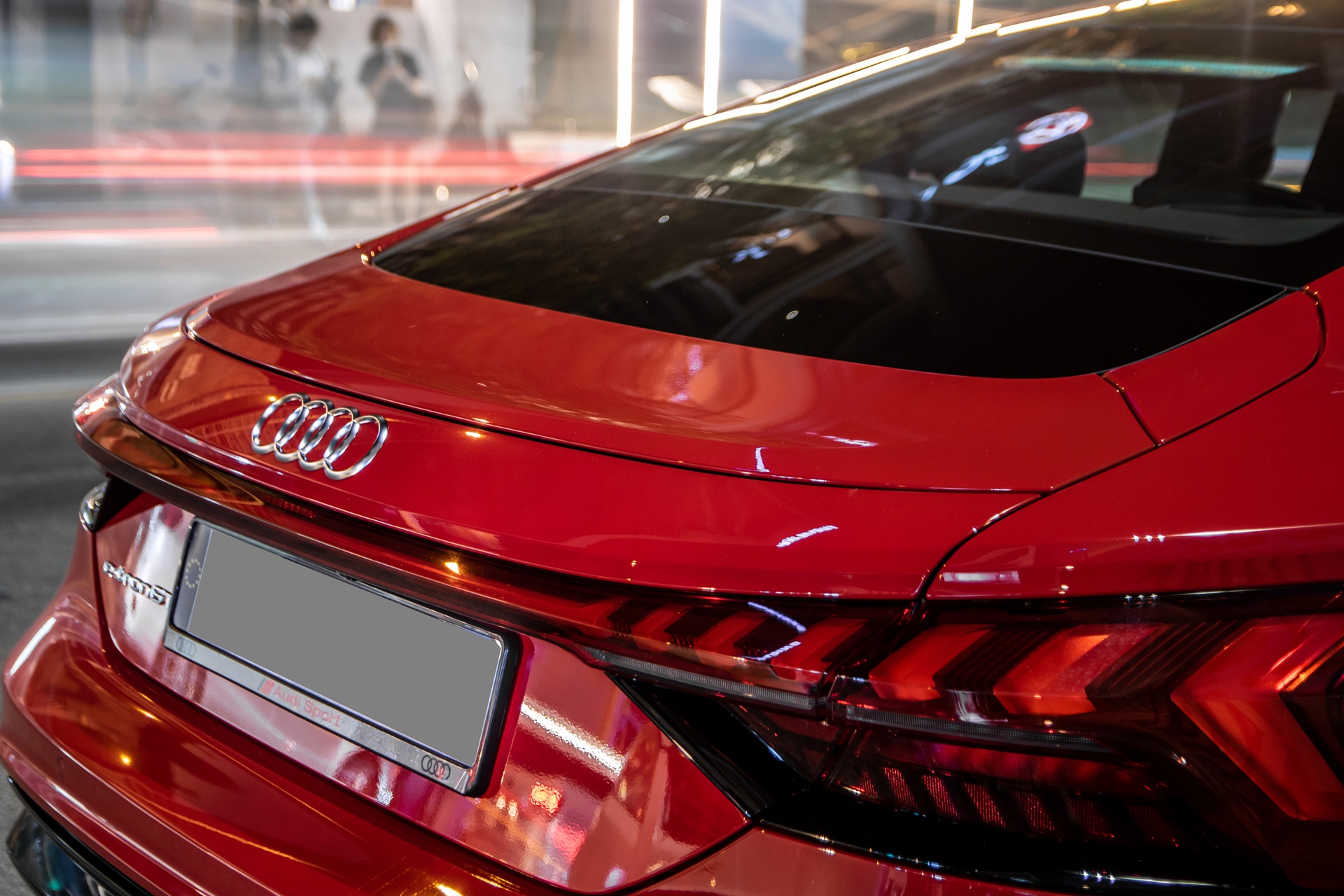 Audi e-tron GT đầu tiên về Việt Nam ảnh 11 Audi e-tron GT dau tien ve Viet Nam anh 11
