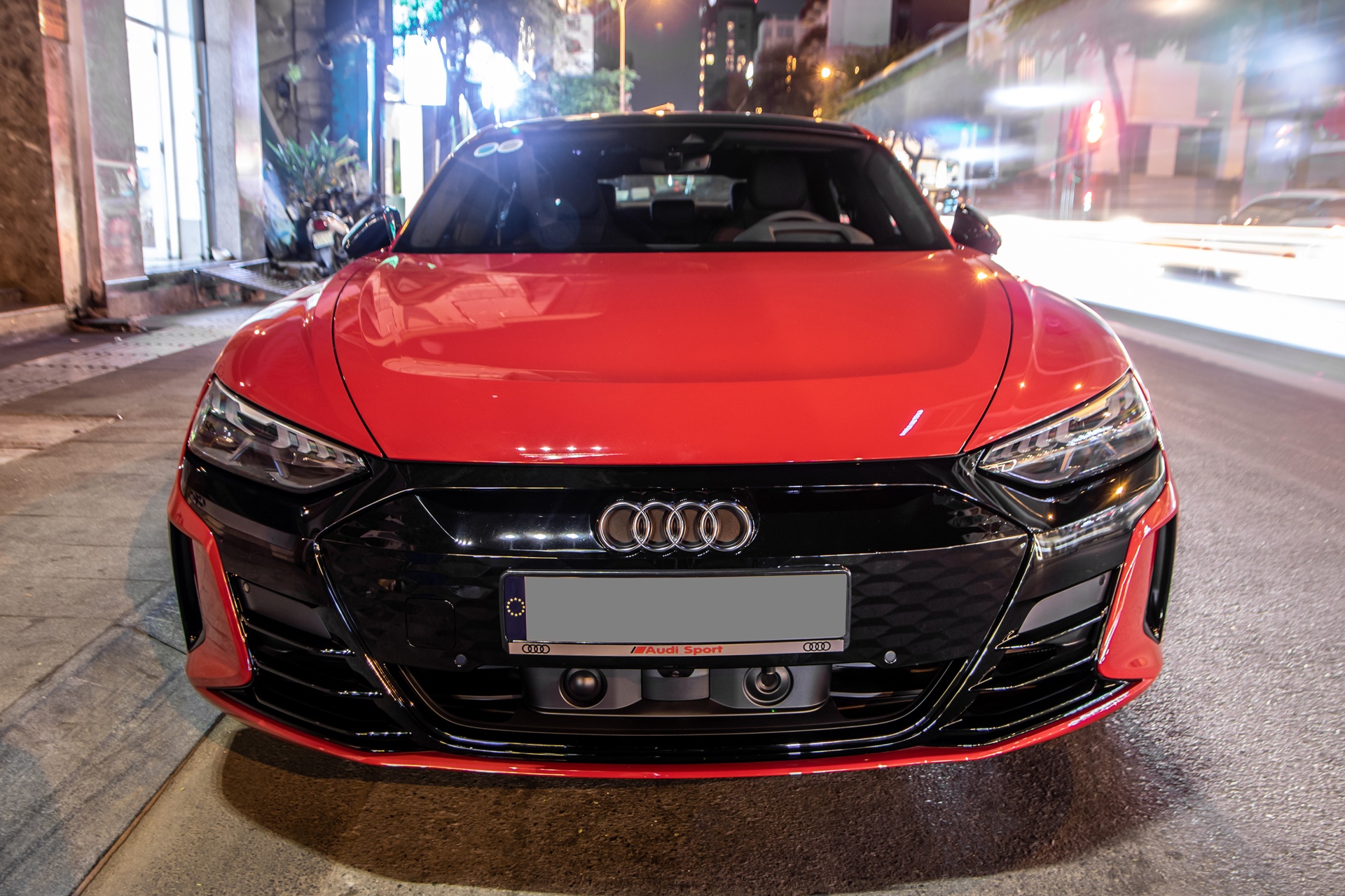 Audi e-tron GT đầu tiên về Việt Nam ảnh 4 Audi e-tron GT dau tien ve Viet Nam anh 4