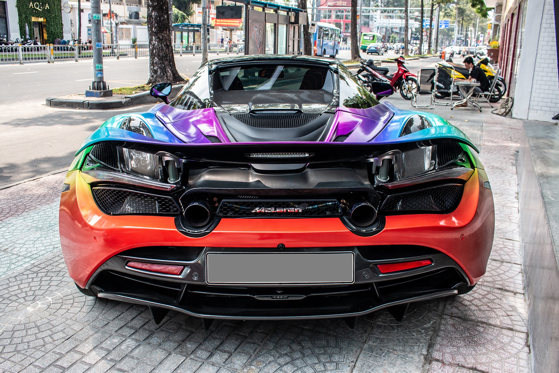 McLaren 720S Spider anh 11