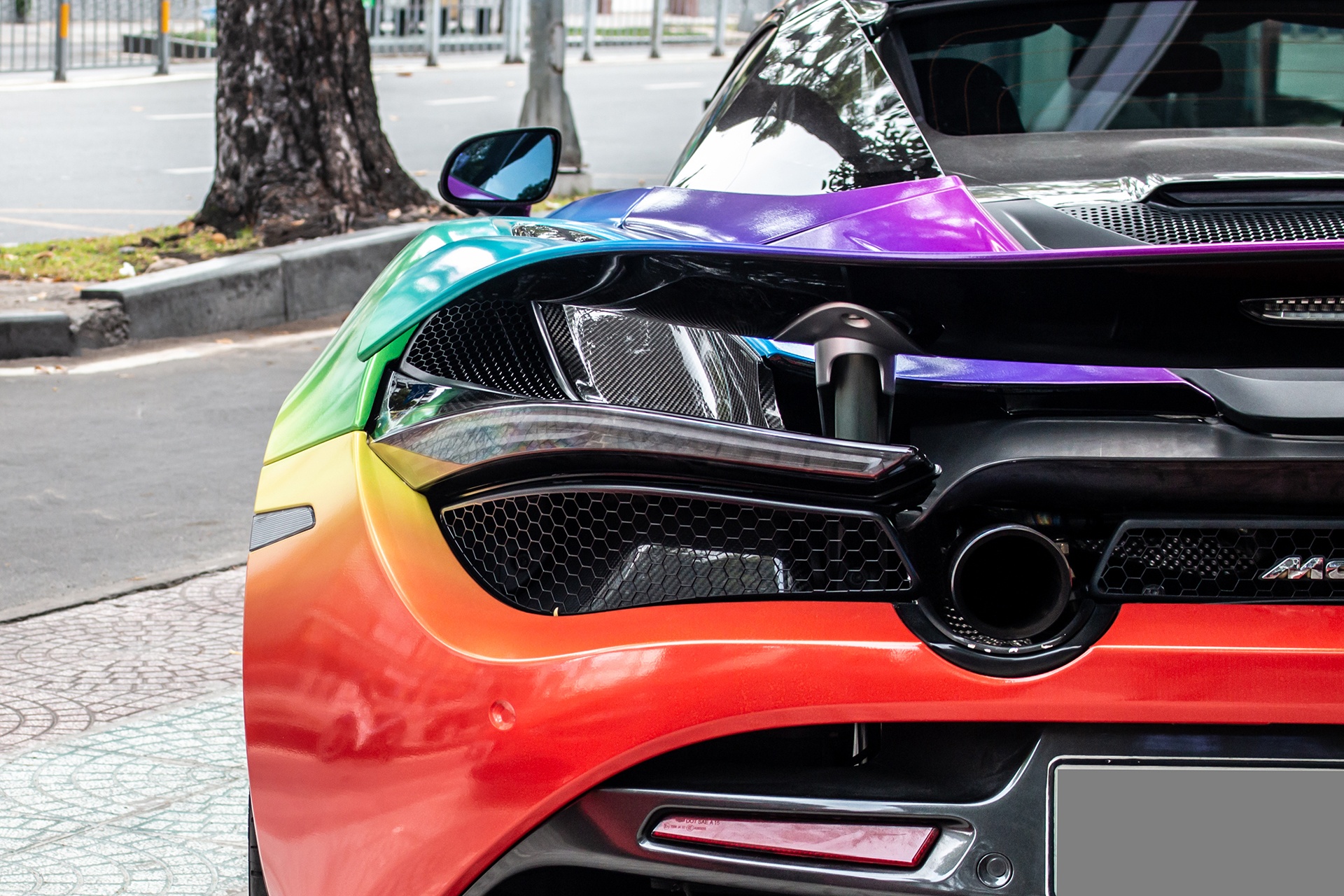 McLaren 720S Spider anh 8