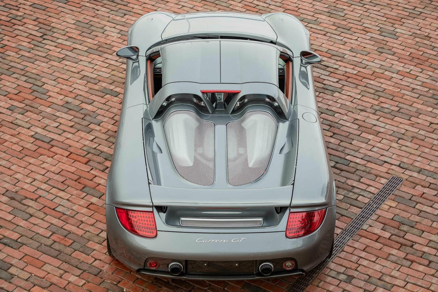 Porsche Carrera GT hàng hiếm  ảnh 5 Porsche Carrera GT hang hiem anh 5