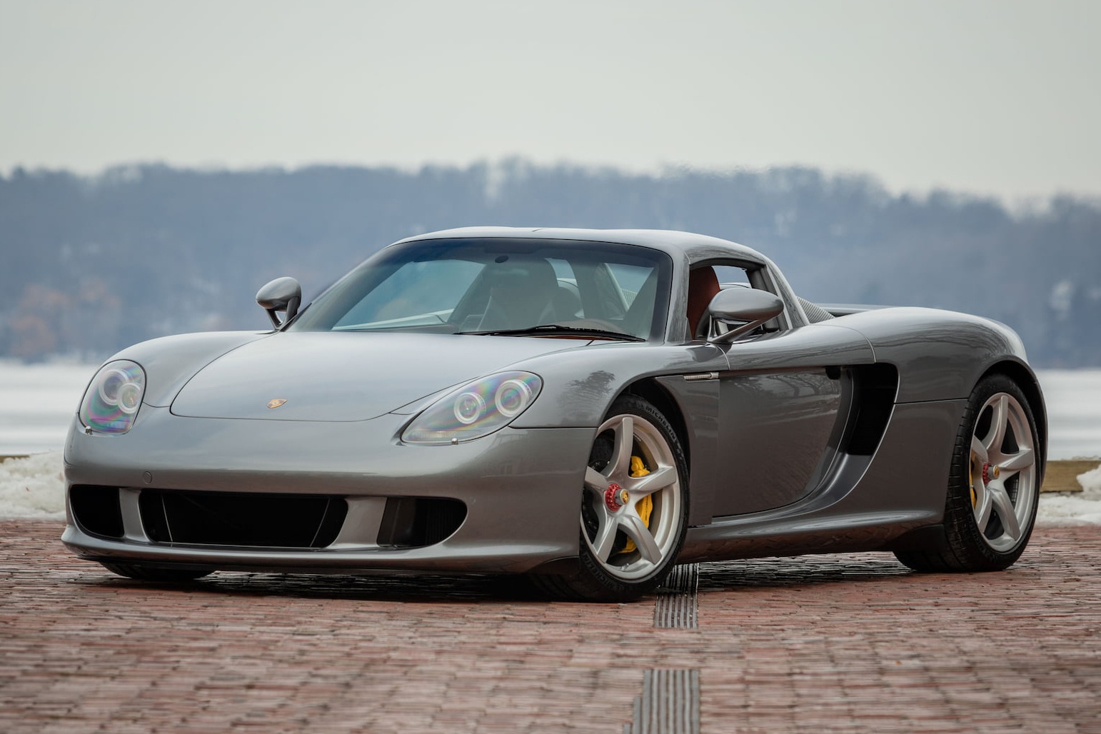 Porsche Carrera GT hàng hiếm  ảnh 2 Porsche Carrera GT hang hiem anh 2