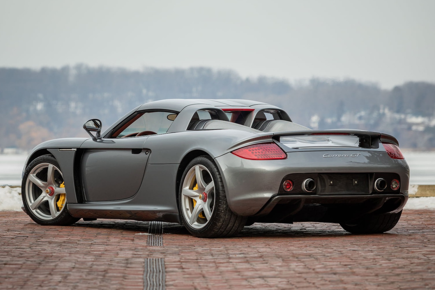 Porsche Carrera GT hàng hiếm  ảnh 3 Porsche Carrera GT hang hiem anh 3