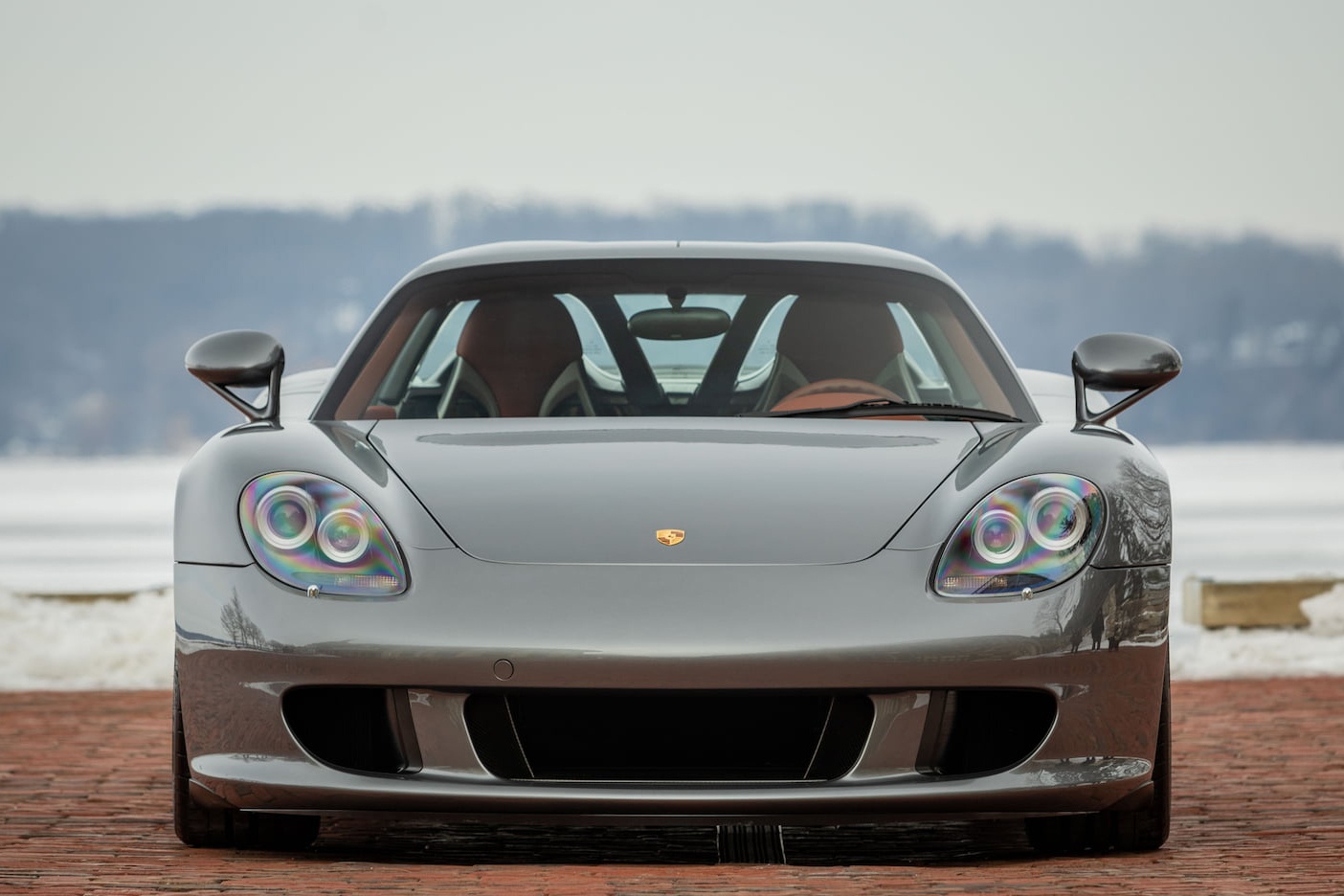 Porsche Carrera GT hàng hiếm  ảnh 9 Porsche Carrera GT hang hiem anh 9